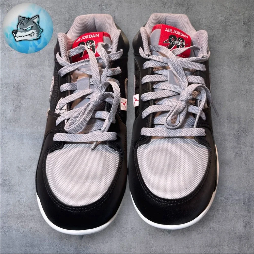 Jordan Stadium 90 Low TD Black Cement Men's Size 12 Football Cleats HQ0210-060